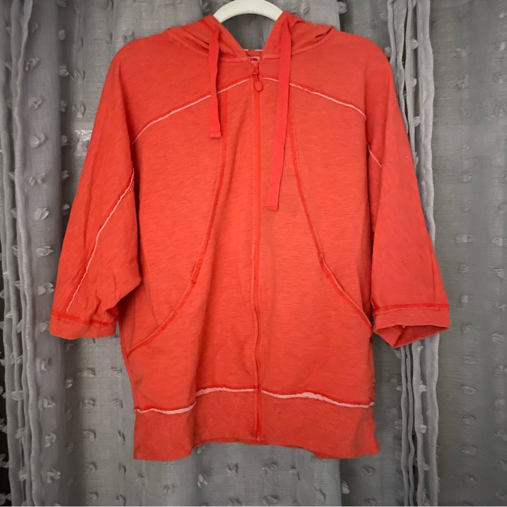 Women’s The North Face Vibrant Electric Pink Hoodie